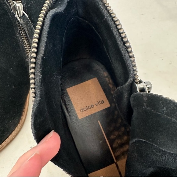Dolce vita jana black suede pointed toe zipper ankle boots - Picture 11 of 11